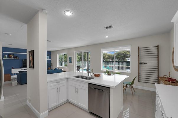 Dining room, Interior, Kitchen, Recessed Lighting, Stainless Steel Appliances