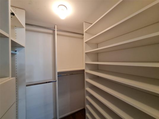 Interior, Walk-in Closets