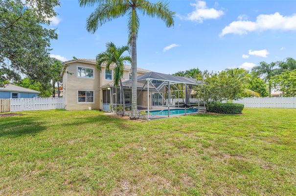 Backyard, Exterior, Pool