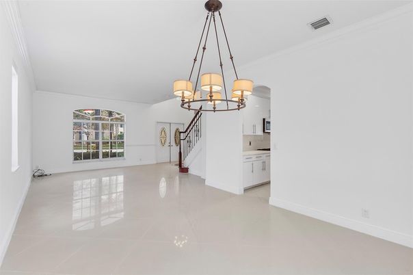 Chandelier, Empty room, Interior, Kitchen