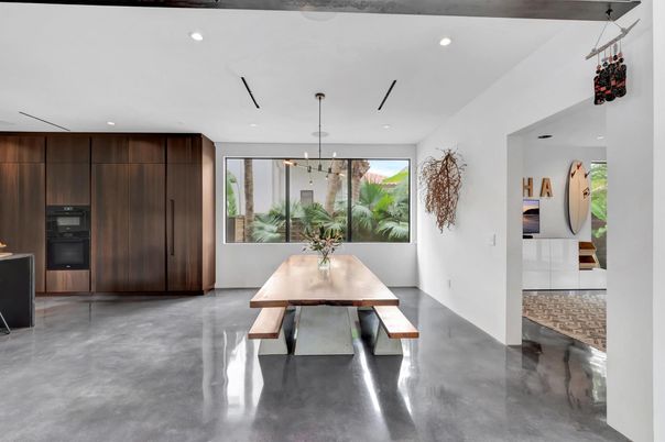 Dining room, Interior, Pendant Lights, Recessed Lighting