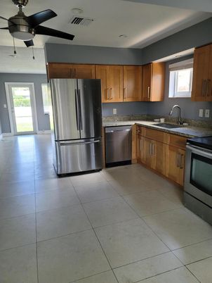 Interior, Kitchen, Stainless Steel Appliances