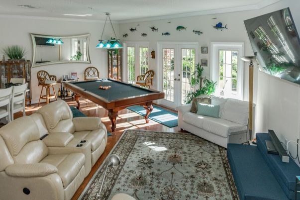 Billiard Table, Game Room, Interior, Living room, Pendant Lights