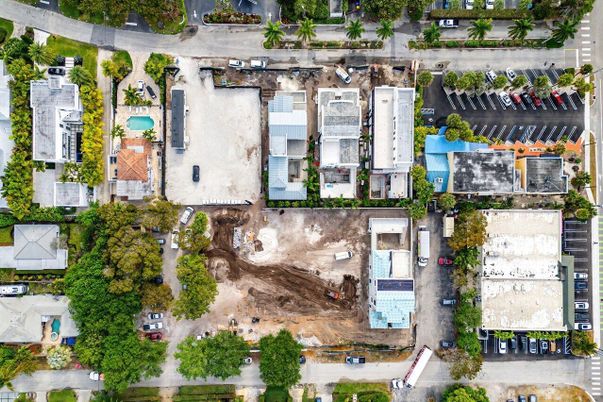 Exterior, Drone
