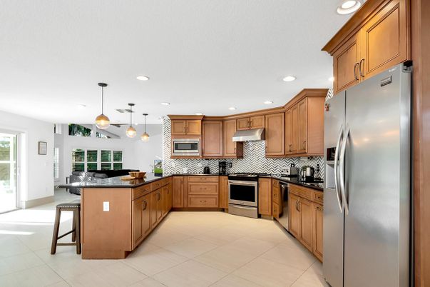 Interior, Kitchen, Pendant Lights, Recessed Lighting, Stainless Steel Appliances