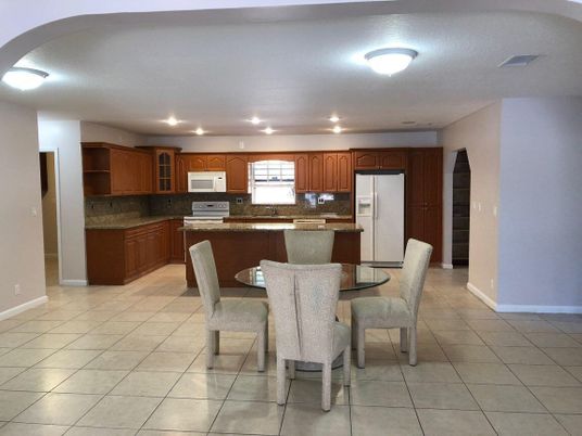 Dining room, Interior, Kitchen, Recessed Lighting