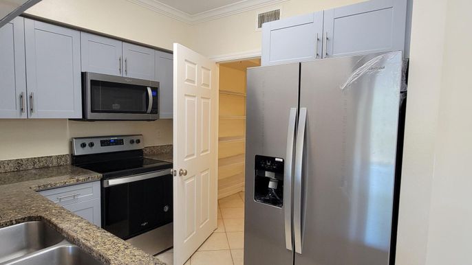 Interior, Kitchen