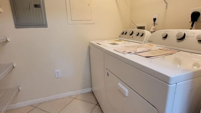 Interior, Washer