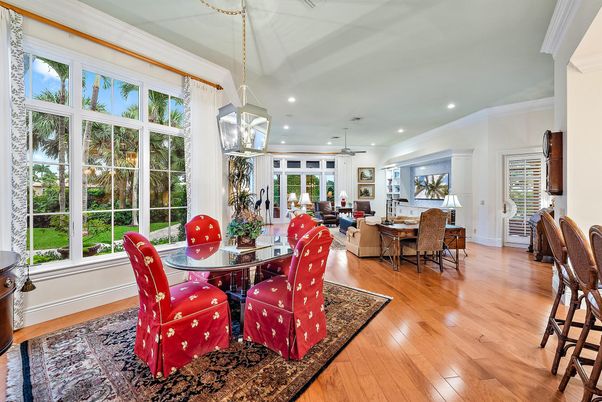 Dining room, Interior, Living room, Pendant Lights, Recessed Lighting, Wood Texture Flooring