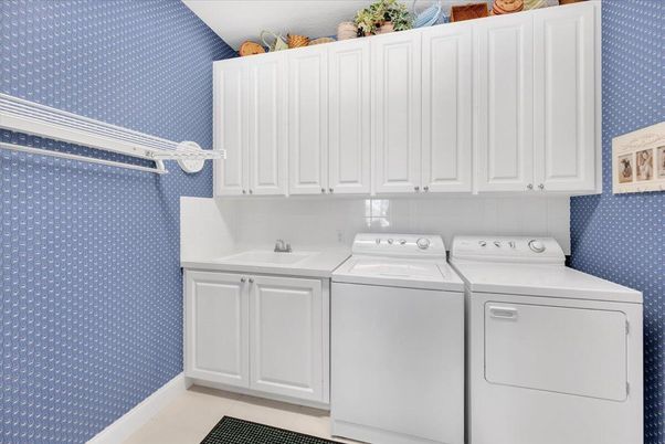 Interior, Washer