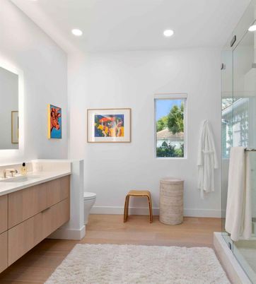 Bathroom, Interior, Recessed Lighting, Wood Texture Flooring