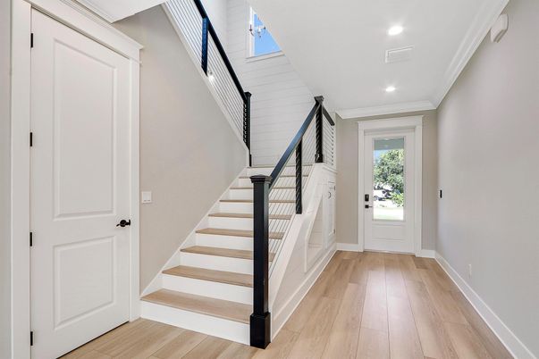 Interior, Recessed Lighting, Wood Texture Flooring
