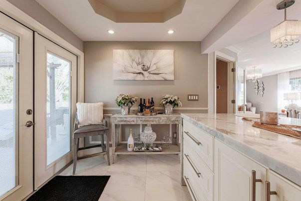Chandelier, Interior, Marble, Pendant Lights, Recessed Lighting