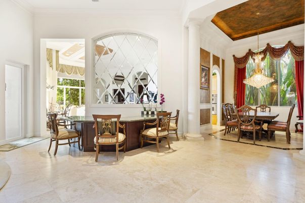 Chandelier, Dining room, Interior