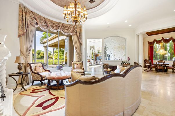 Chandelier, Dining room, Interior, Living room, Recessed Lighting