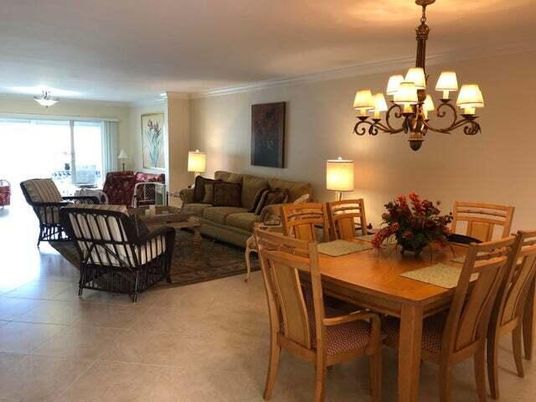 Chandelier, Dining room, Interior, Living room
