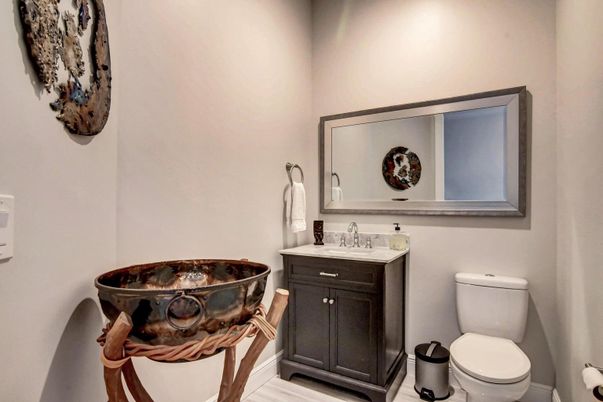 Bathroom, Interior