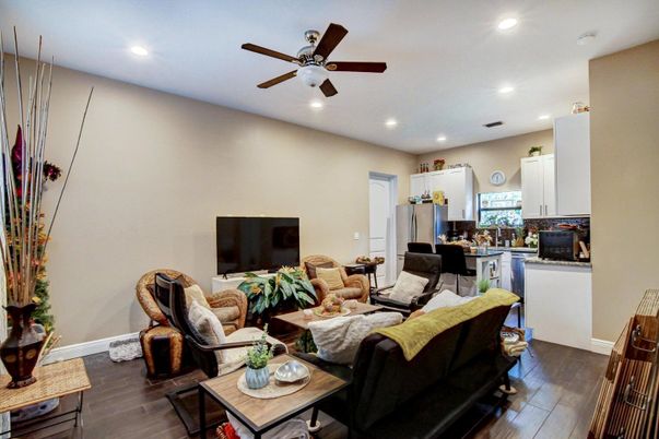 Interior, Kitchen, Living room, Recessed Lighting, Wood Texture Flooring