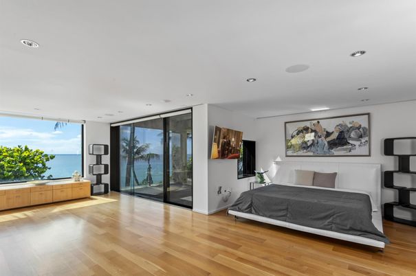 Bedroom, Interior, Recessed Lighting, Water, Wood Texture Flooring