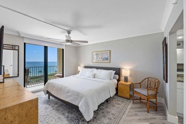 Bedroom, Interior, Water, Wood Texture Flooring