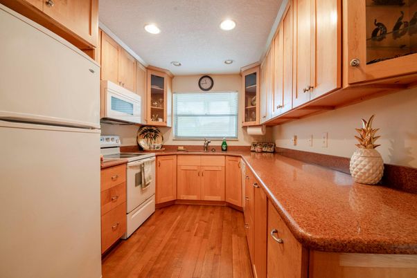 Interior, Kitchen, Recessed Lighting, Wood Texture Flooring