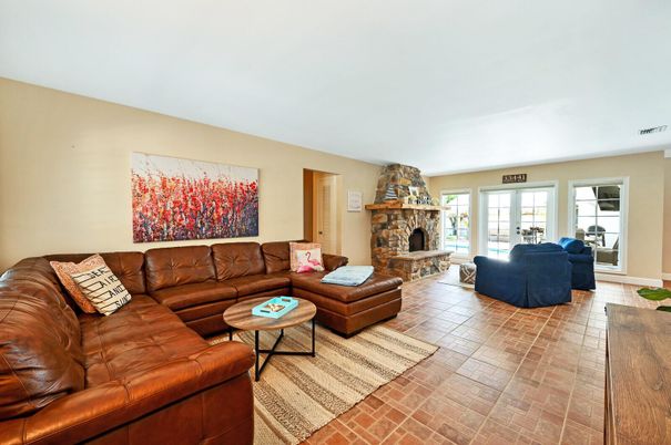 Fireplace, Interior, Living room