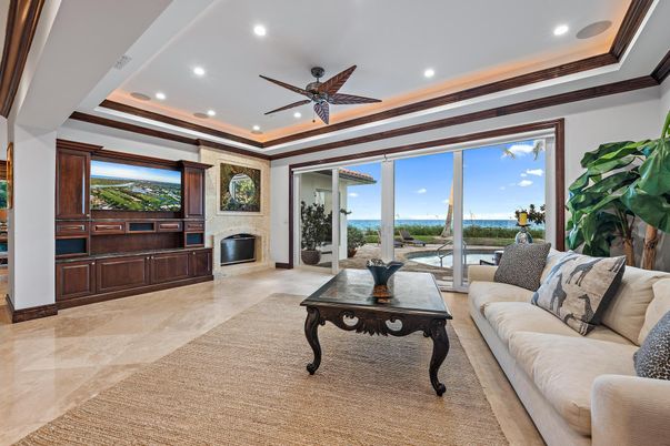 Fireplace, Interior, Living room, Recessed Lighting, Water