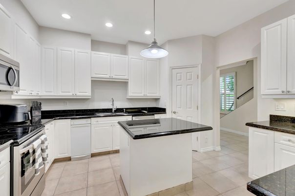 Interior, Kitchen, Pendant Lights, Recessed Lighting