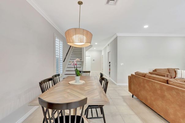 Dining room, Interior, Living room, Pendant Lights, Recessed Lighting