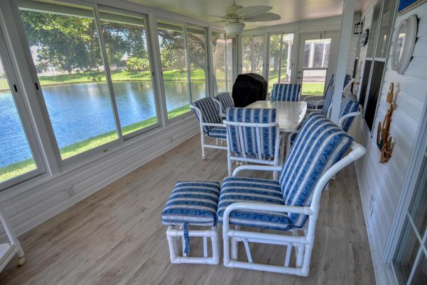 Dining room, Interior, Sun Room, Water, Wood Texture Flooring