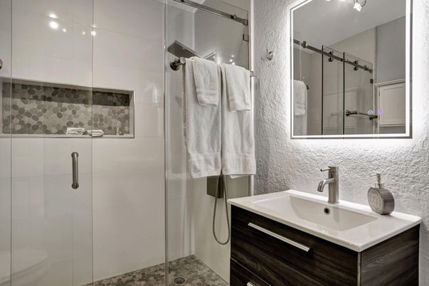 Bathroom, Glass Shower, Interior