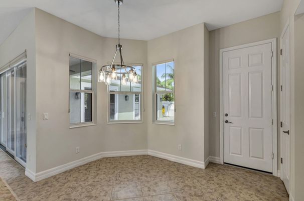 Empty room, Interior, Pendant Lights