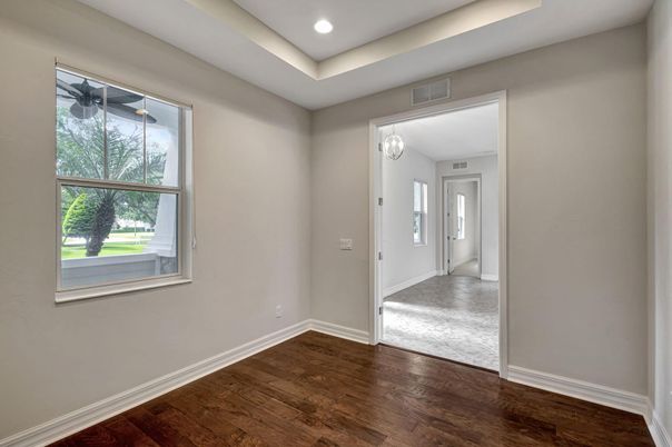 Empty room, Interior, Recessed Lighting, Wood Texture Flooring