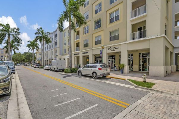 Exterior, Facade, Condo Building
