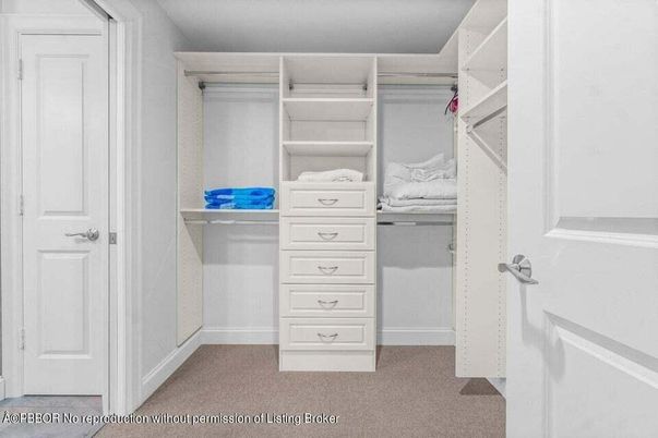 Interior, Walk-in Closets