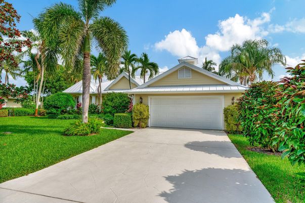 Attached, Backyard, Exterior, Facade, Ranch