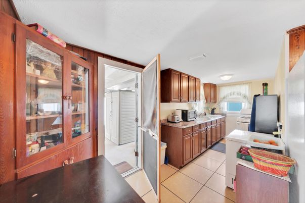 Interior, Kitchen