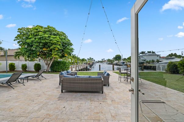 Backyard, Exterior, Water