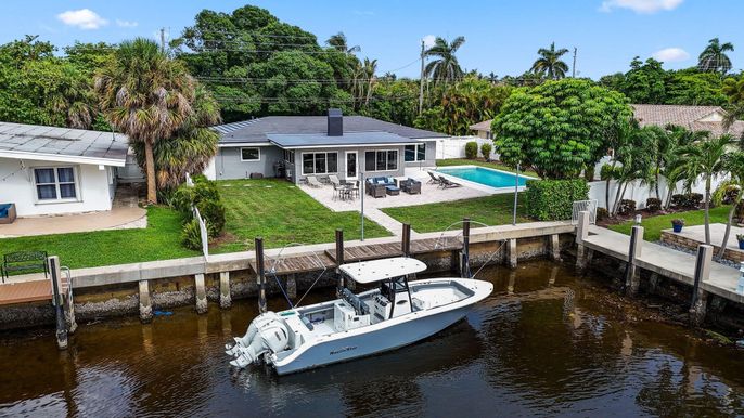 Exterior, Pool, Solar Panels