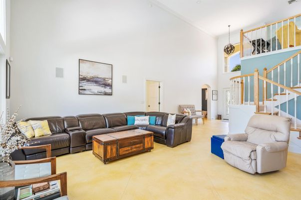 Interior, Living room, Pendant Lights