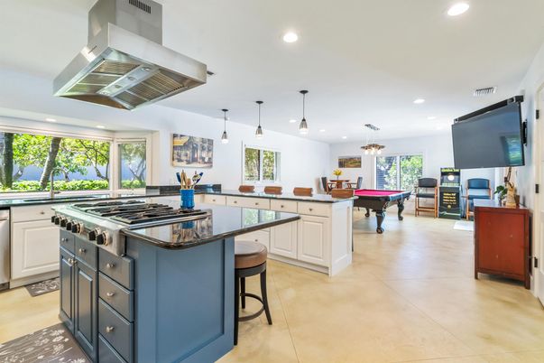 Billiard Table, Game Room, Interior, Kitchen, Pendant Lights, Recessed Lighting