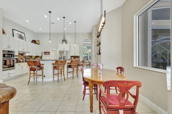 Dining room, Interior, Kitchen, Pendant Lights, Recessed Lighting