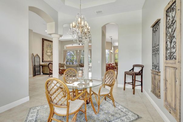 Chandelier, Dining room, Interior