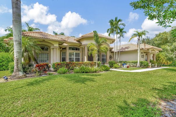 Backyard, Exterior, Facade, Mediterranean