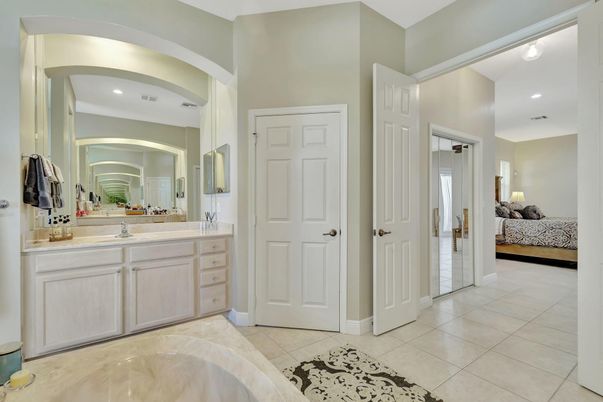 Bathroom, Bedroom, Interior, Recessed Lighting