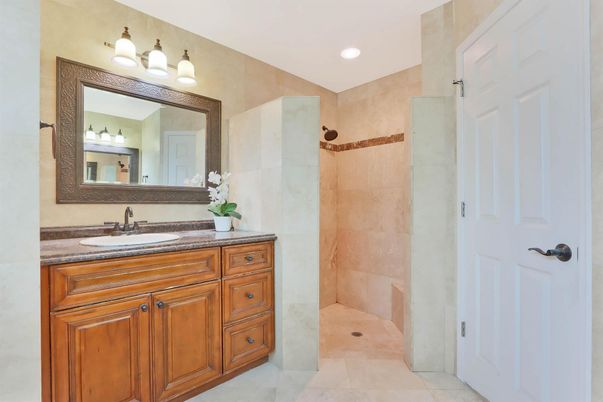 Bathroom, Bedroom, Interior, Recessed Lighting, Tile Countertops