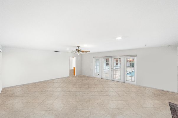 Empty room, Interior, Recessed Lighting