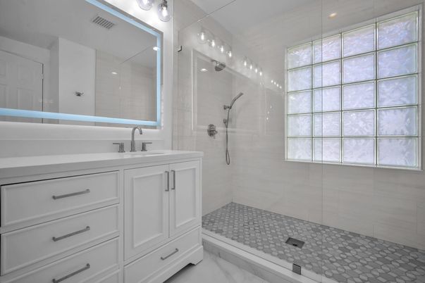 Bathroom, Glass Shower, Interior