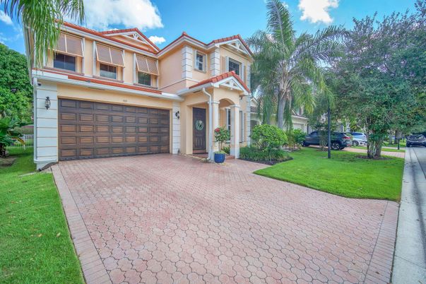 Attached, Backyard, Exterior, Facade, Mediterranean