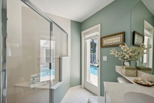 Bathroom, Glass Shower, Interior